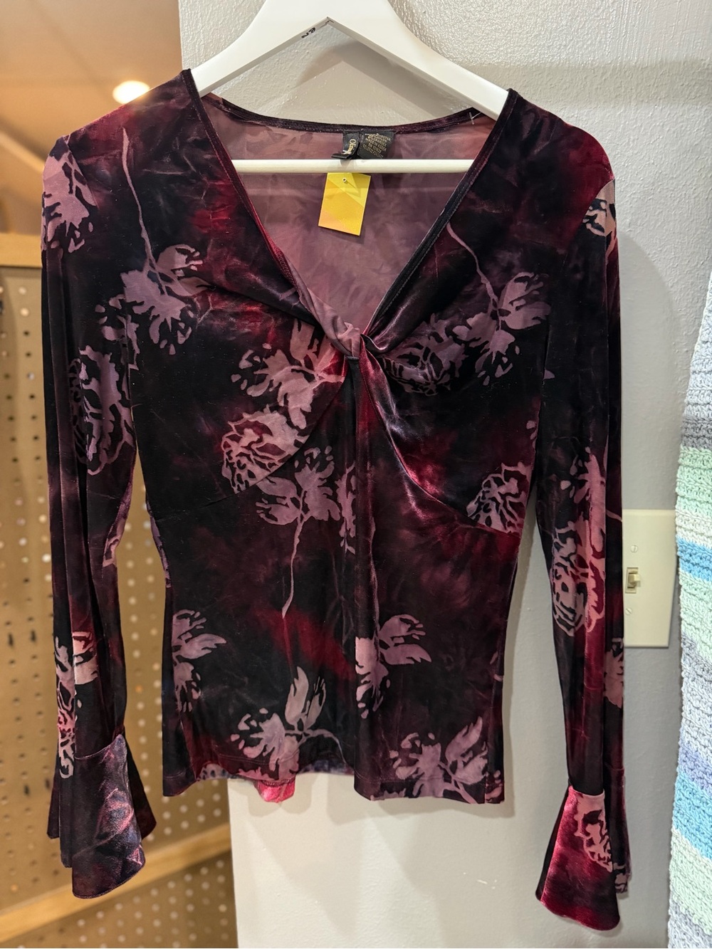 Women's Twist-Front Velvet Floral Top in Plum